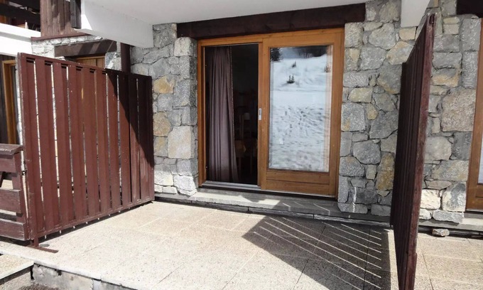 Meribel-Mottaret Apartment | Residence Lac Blanc - LUMINE STUDIO IN BORD OF PAST