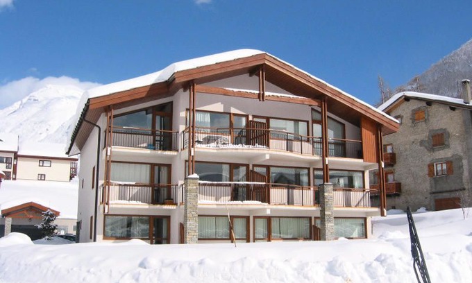 Bessans Apartment | Residence Les Balcons des Curtious *** - 4 Rooms 8 People