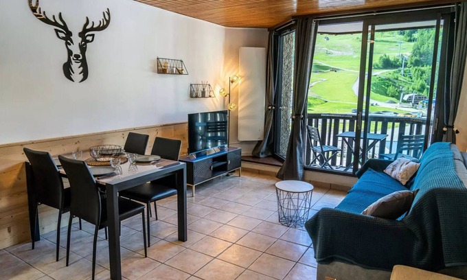 Les Orres Apartment | Residence Les Cembros - Studio for 4 people in the heart of the resort