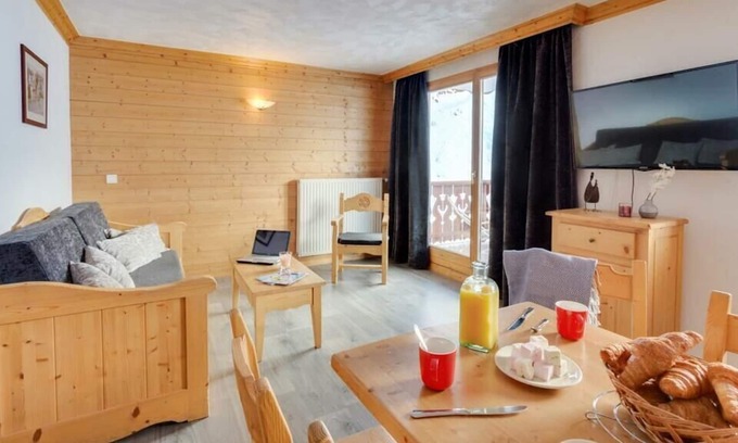 Les Bruyeres Apartment | Residence Les Chalets de l'Adonis **** - Studio 3 People