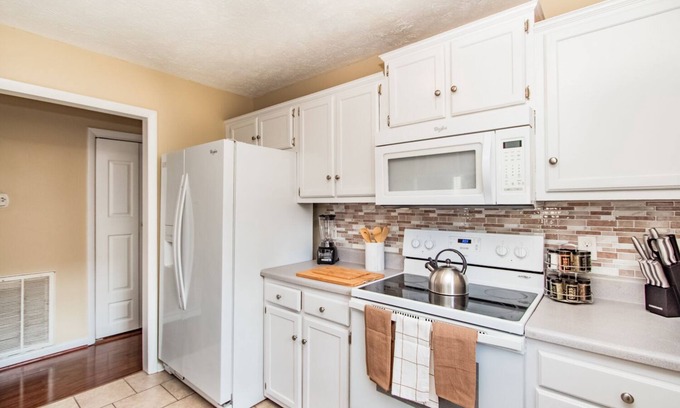 Fayetteville House | Residential home, Firepit, Gas Grill, Close to Ft. Bragg