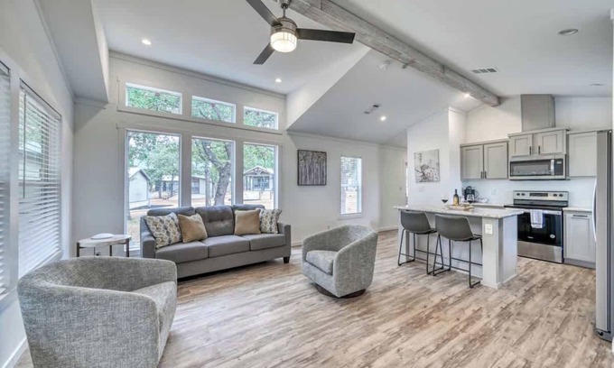 Fredericksburg House | Resort at Fredericksburg Unit 15