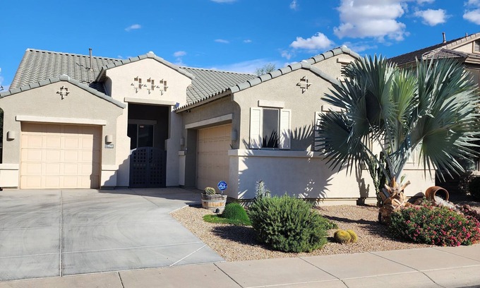 Maricopa House | Resort Style Home in Maricopa-Minutes from Golf, Copper Sky Complex and Harrah's