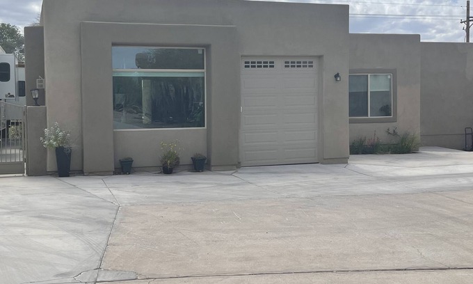 Tucson Villa | Resort Style Private Guest House in Oro Valley