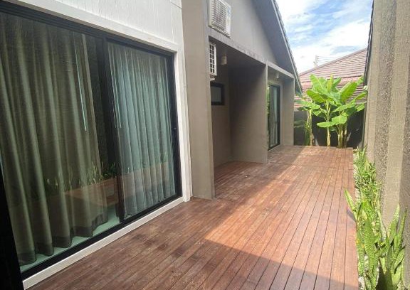 Surat Thani House | Rest Surat by Aurassaya (บ้านพักสุราษฎร์ธานี)