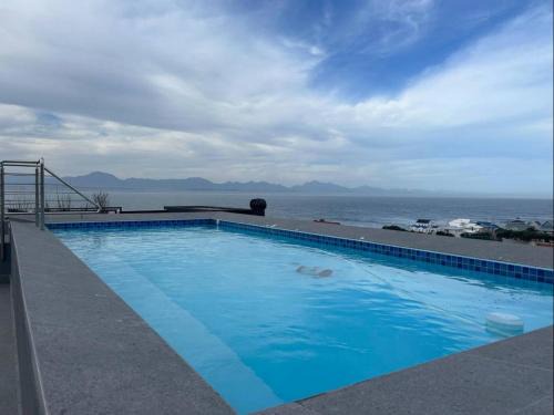 Mossel Bay Apartment | Retro Rhythm - Mossel Cove