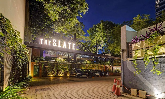 Thousand Lights West Hotel | RG Suites Slate
