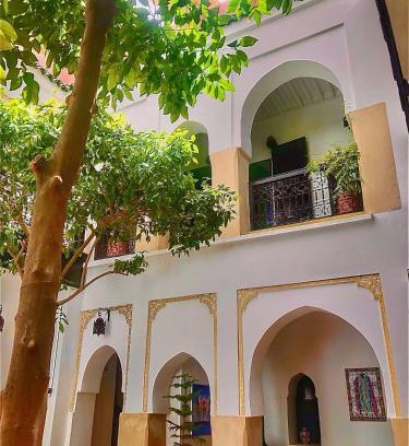 Kbour Chou House | Riad ABBASSIA Marrakech Premiere - Authentic Medina Experience