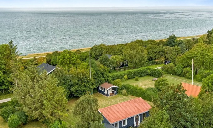 Dannemare House | "Rikhard" - 75m from the sea by Interhome