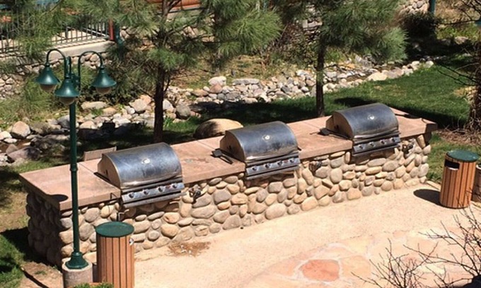 Ruidoso Condo | Rio Ponderosa - This Condo Has All the Ruidoso Views!