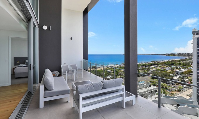 Maroochydore Apartment | Rise Sunshine Coast