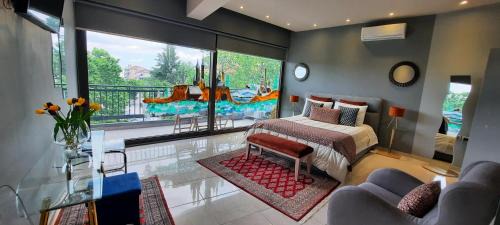 Larissa Apartment | RIVER CITY Studio