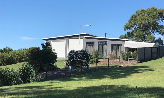 River Heads Apartment | RIVER HEADS RETREAT GATEWAY TO KGARI FRASER ISLAND