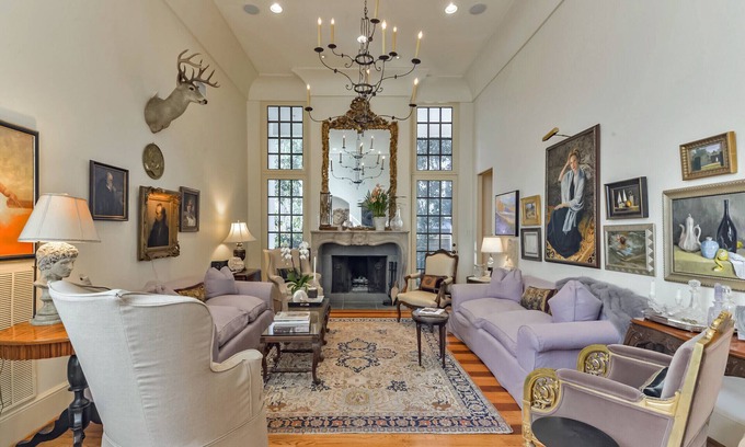 Greenway Plaza-Upper Kirby House | River Oaks Area Elegant Patio Home with Private Pool