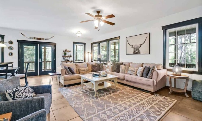 Myrtle Grove House | River Road Retreat - Heated Private Pool, Pond, Fi