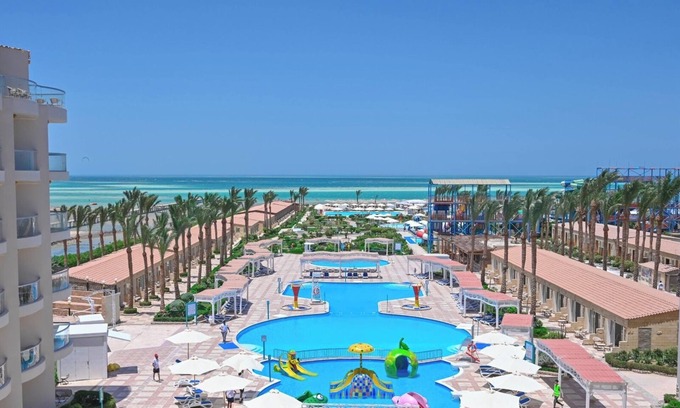 Al Ahyaa Resort | Riviera Aqua Park Resort