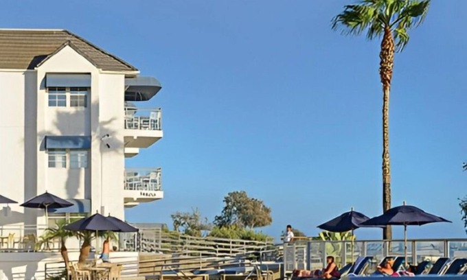 Capistrano Beach Apartment | Riviera beach & Shores 2 bedroom · Two Bedroom Suite at Capistrano Beach!
