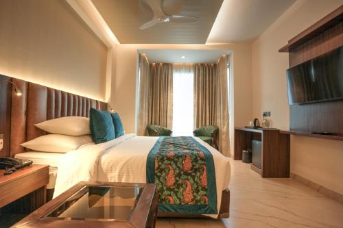 Knowledge Park III Hotel | Rj Hotel - Managed by Atithi House