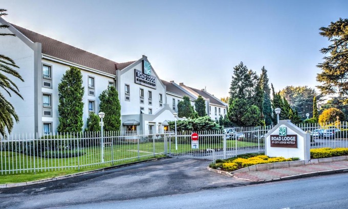 Germiston Hotel | Road Lodge Germiston