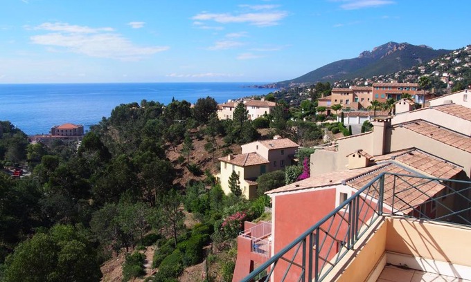 Theoule-sur-Mer Apartment | Rochemarine Panoramic