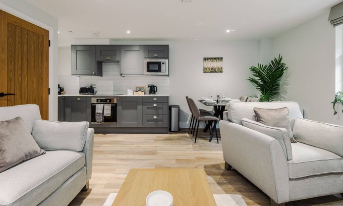 Stoney Middleton Apartment | Rock Mill | 2-Bedroom Penthouse Apartment