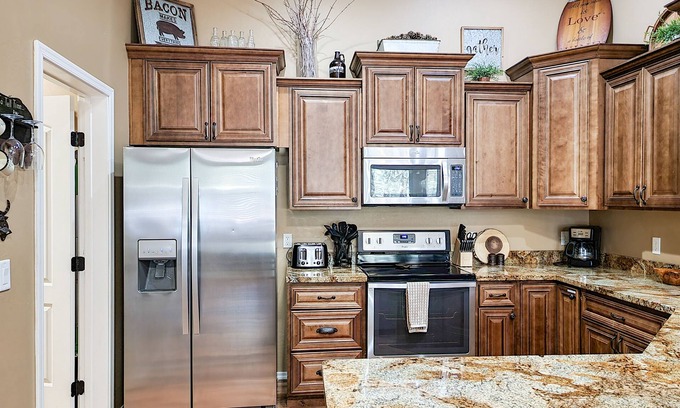 Torreon Cabin | Rockcress Retreat - Luxury Cabin at Tollgate in Torreon w/AC, Covered Deck & BBQ