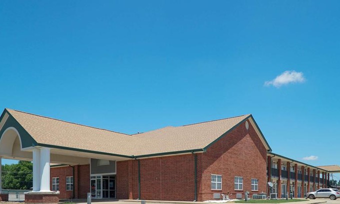 Beebe Hotel | Rodeway Inn Beebe
