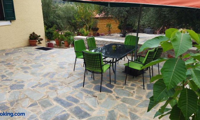 Leonidio House | Rodomelo House - 3 Bedrooms