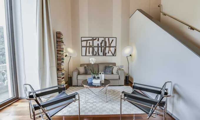 Scala Apartment | Romagnosi - One Bedroom Apartment, Sleeps 4