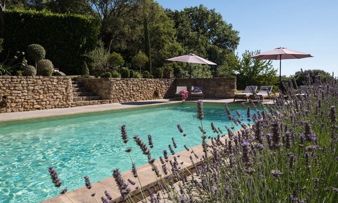 Labaume Cottage | Romantic gite located in a quiet hamlet near Uzès.
