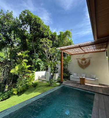 Kedewatan Villa | Romansa villa
