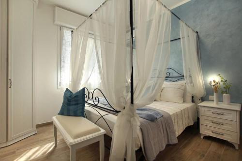 San Mauro a Mare Apartment | Romantic beach house with jacuzzi