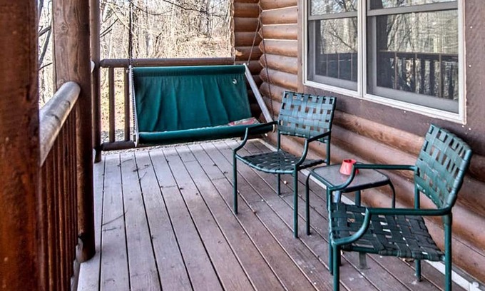 Fredericktown House | Romantic Cabin in Magical Surroundings near Mount Vernon, Ohio