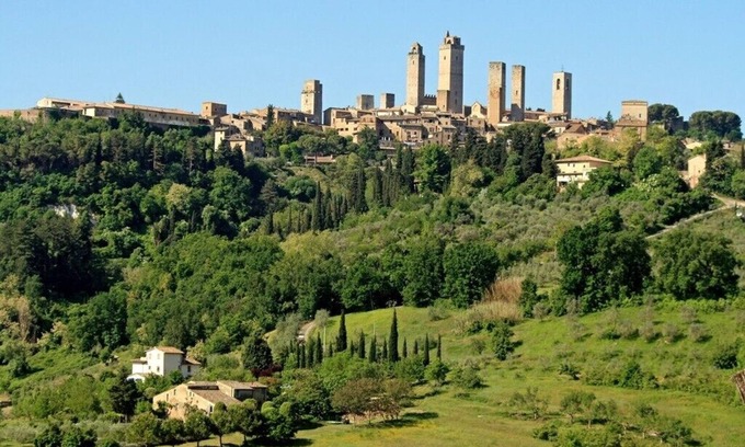 San Gimignano Cottage | Romantic cottage stunning views over San Gimignano Ideal for couples & families