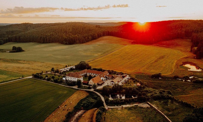 Oppurg House | Romantic Manor Positz - Romantic Room and use Fireplace Room