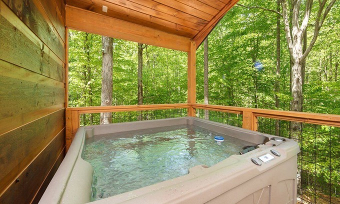 Sevierville Cabin | Romantic Smoky Mountain Cabin, w/King Bed, Hot Tub, Easy Access & Fast Wi-Fi