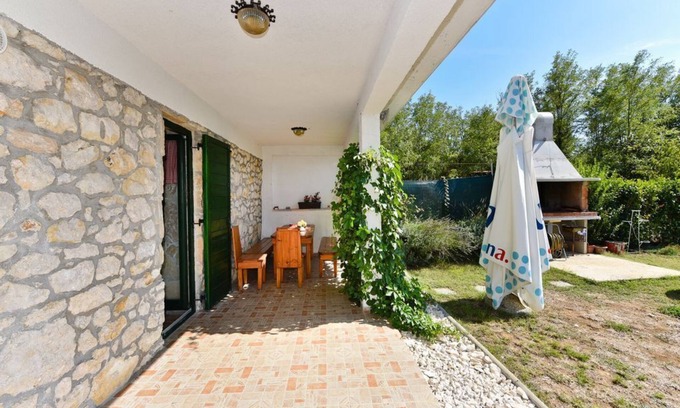 Privlaka House | Romantic stone house ORHIDEJA