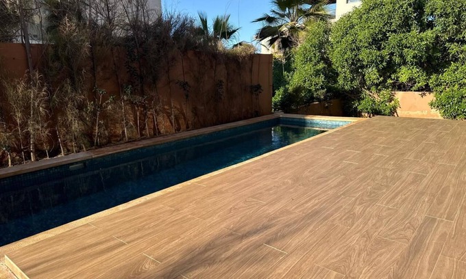 Tamariss Villa | Romantic villa with pool and waterfront.