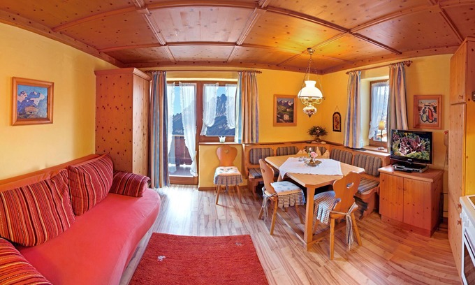 Sankt Johann in Tirol Apartment | Romantik Aparthotel Sonnleitn, Kitzbueheler Horn
