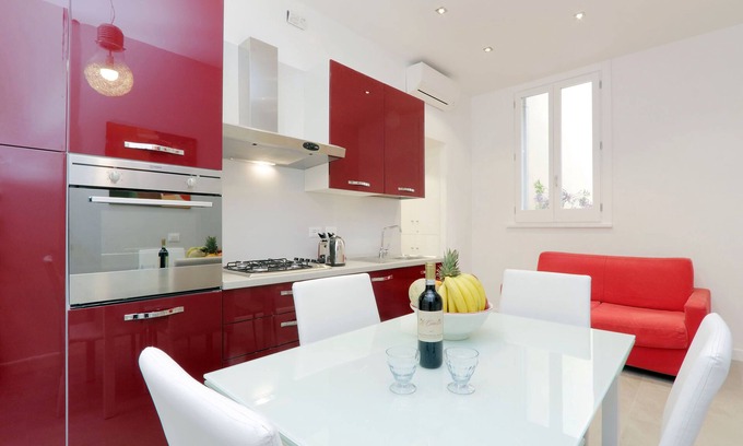 Monti Apartment | Rome Colosseum Apartment Elegant Modern Vacation Rental 3BR/2B Wi-Fi SAT TV