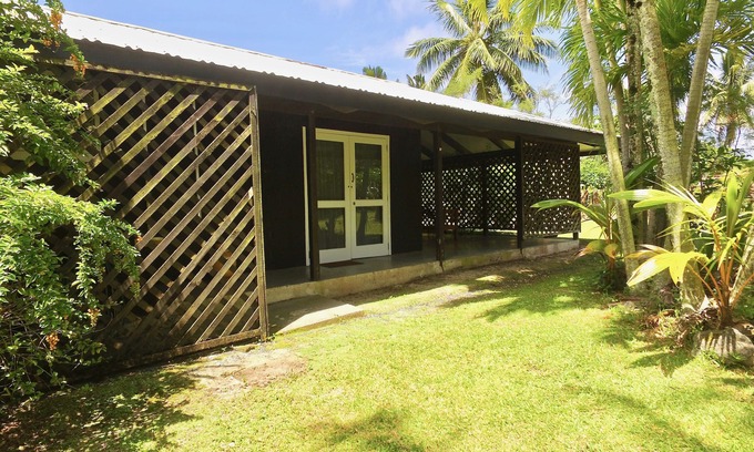 Tapere of Titikaveka House | Rona Kaitangata - across the road from the beach