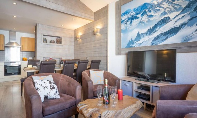 Val Claret Apartment | Rond Point des Pistes (Val Claret) by Interhome