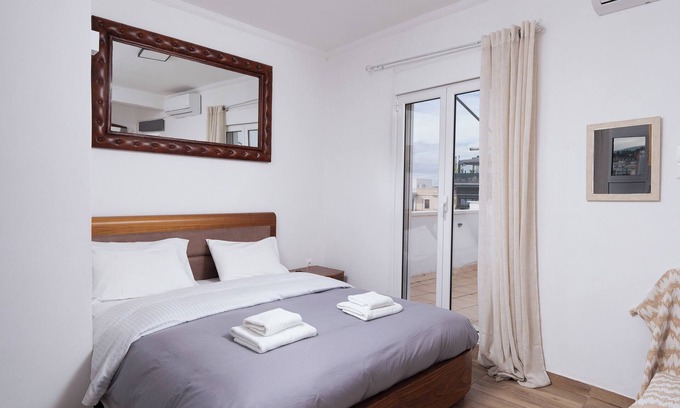 Kerameikos Apartment | Rooftop Gazi Apartment Athens