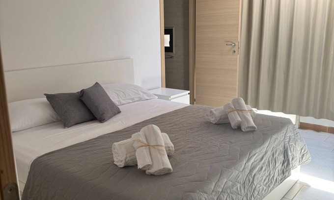 Marzamemi Apartment | Room 205 at 'Le Saline Rooms Marzamemi' with Wi-Fi and Air Conditioning