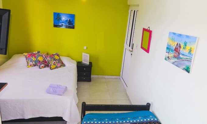 San Andres Hotel | Room with balcony/centered/breakfast included. #eleven