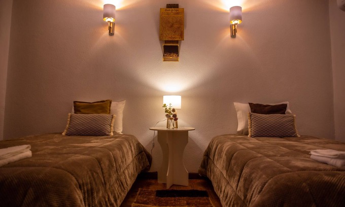 Sortelha Apartment | Room 'Cofre' with Mountain View, Wi-Fi and Air Conditioning