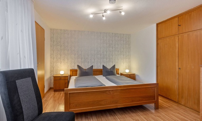 Bad Bellingen Apartment | Room 'Doppelzimmer 2 - Müller Thurgau' with Shared Terrace, Shared Garden and Wi-Fi