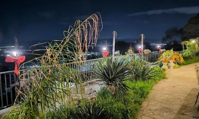 Catona House | Room in panoramic Villino between sea and relaxation with parking