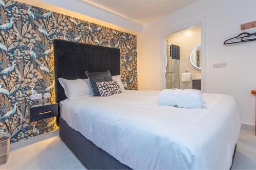 Galway House | Room in The Heart of Galway