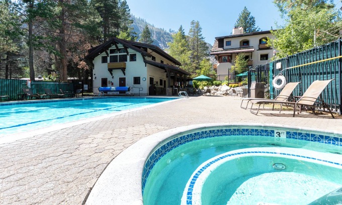 Olympic Valley Hotel | Room w/Kitchen, Balcony, Free Parking, Pool! Near Lake Tahoe